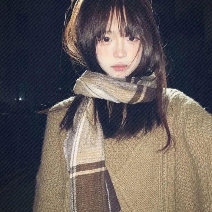 迷雾中的她